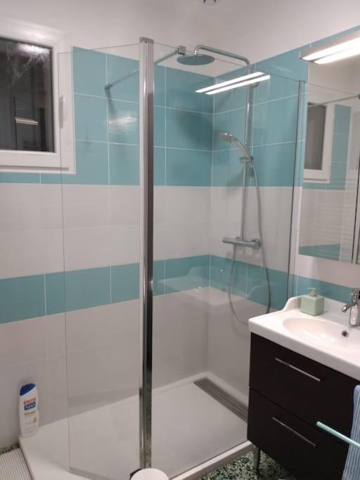 Spacieuse Villa Avec Jardin A Deux Pas Du Centre أوبس المظهر الخارجي الصورة